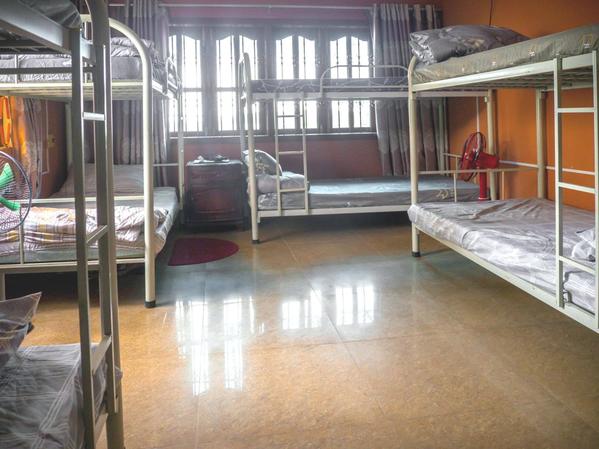 Island View Hostel Sihanoukville Eksteriør billede